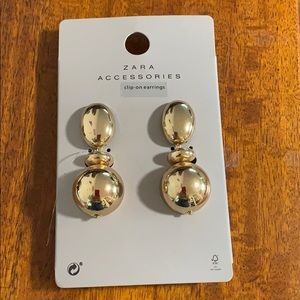 Zara gold statement earrings clip on